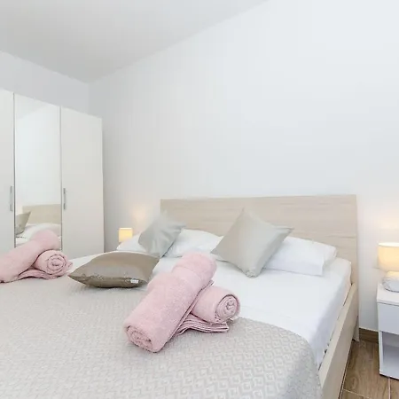 House Sweet Dream 度假居 Sumpetar